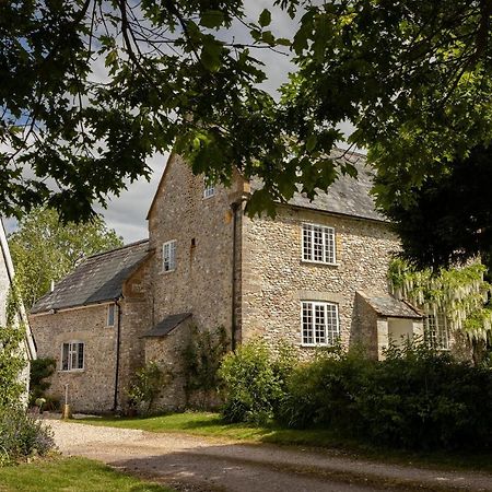 Horseshoe Barn Аксмінстер Екстер'єр фото